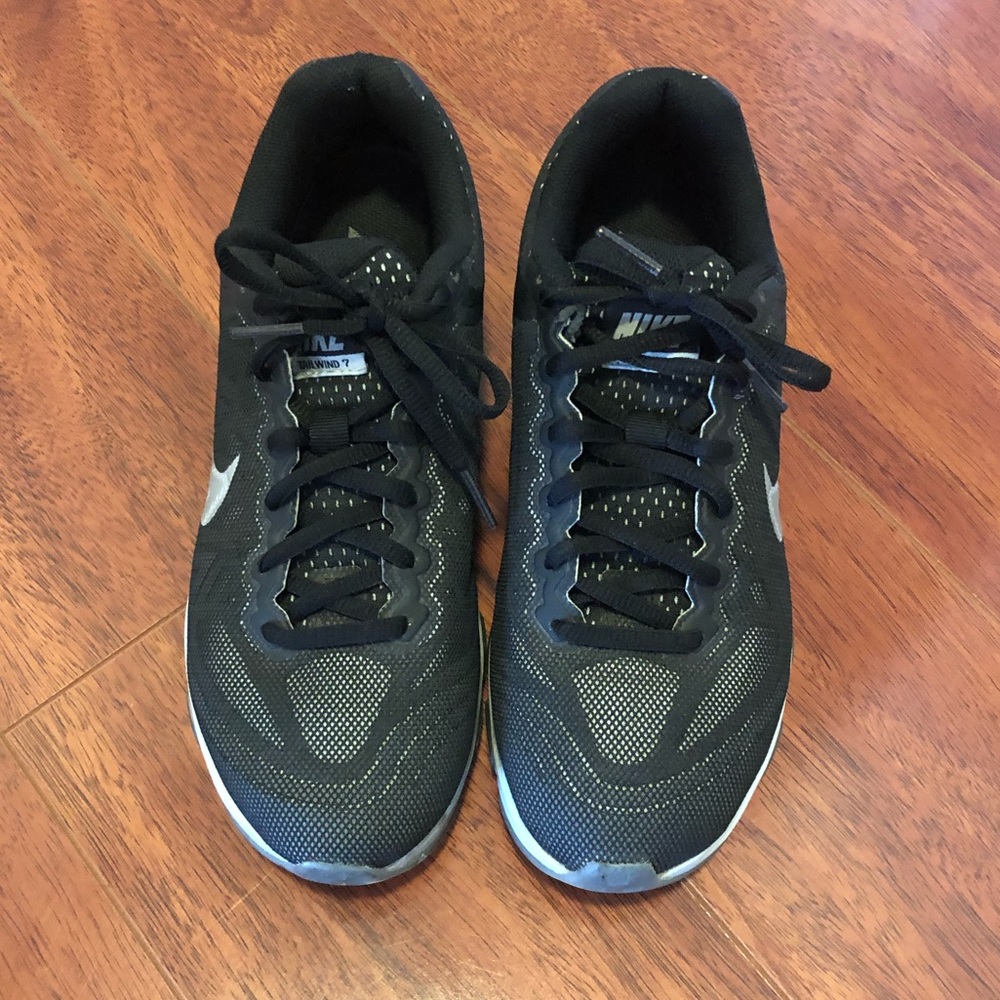 Nike air max shoes